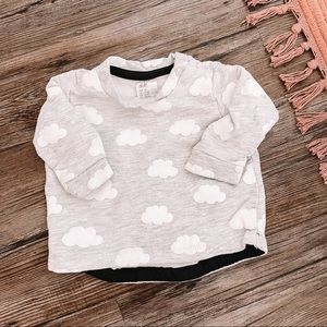 H&M Gray Long Sleeve Cloud Tee